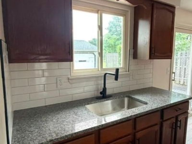 5830 Beech Drive , Mentor on the Lake, OH 44060 Photo 7