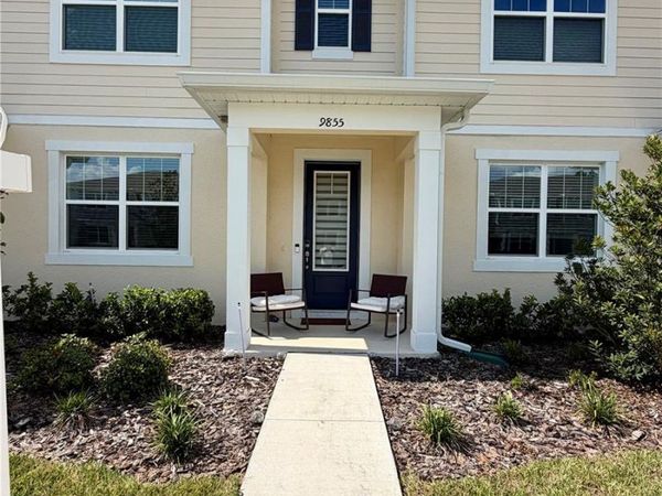 9855 WALKWAY DR , ORLANDO, FL 32832