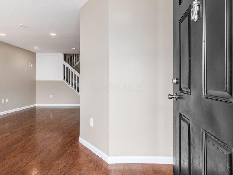300 Pagodatree Drive , Blacklick, OH 43004 Photo 3