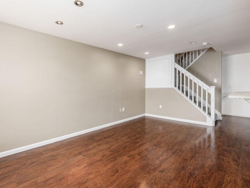 300 Pagodatree Drive , Blacklick, OH 43004 Photo 5