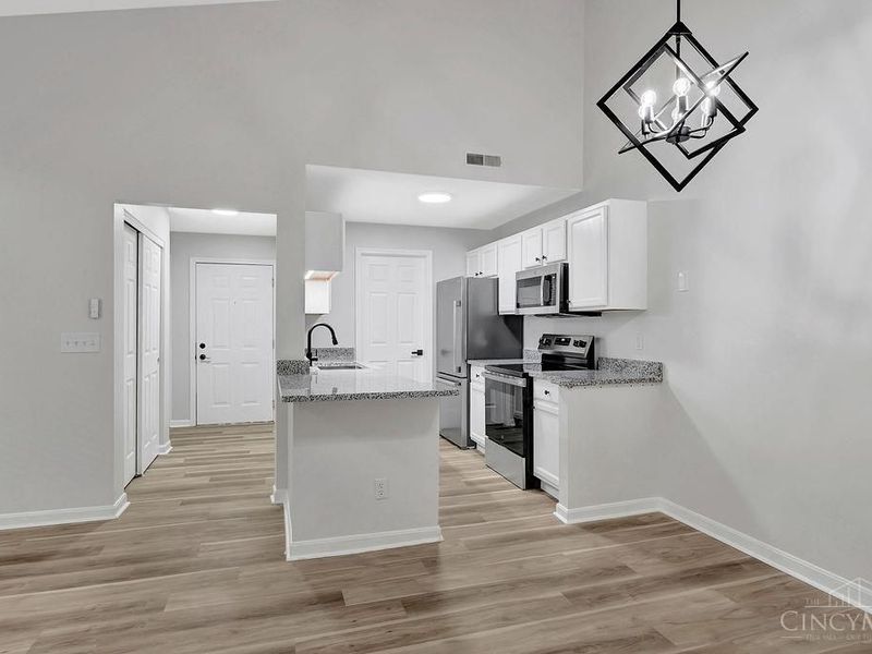 7343 Chatham Court, Unit G, West Chester, OH 45069 Photo 17