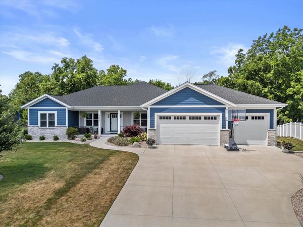 6600 Hillstone COURT, Waterford, WI 53185