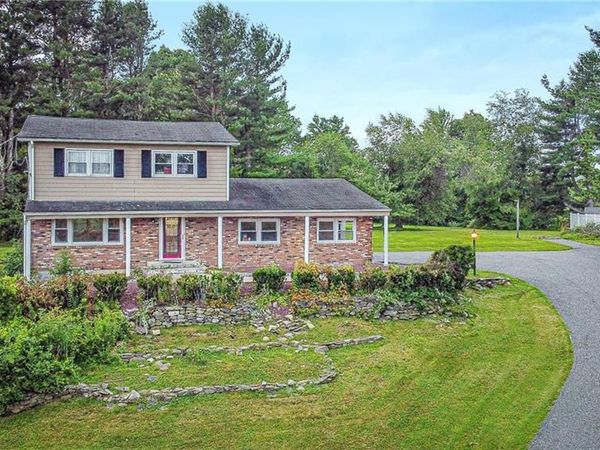 7 Knoll Court , Monroe, NY 10950