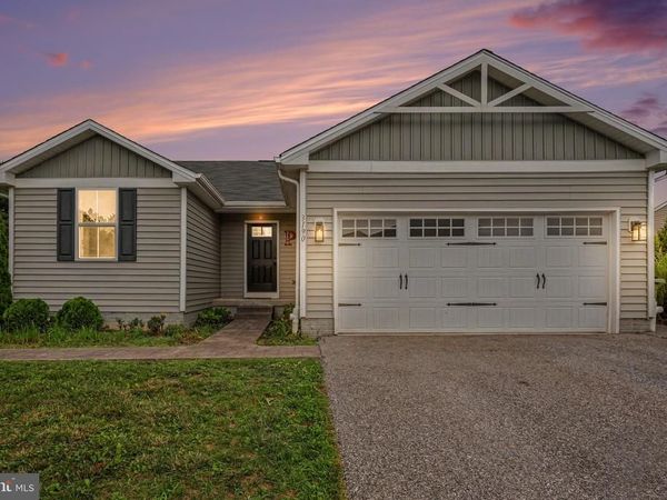3190 FOX RIDGE EAST DRIVE, DOVER, PA 17315