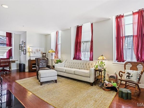 1515 Lafayette Avenue , St Louis, MO 63104