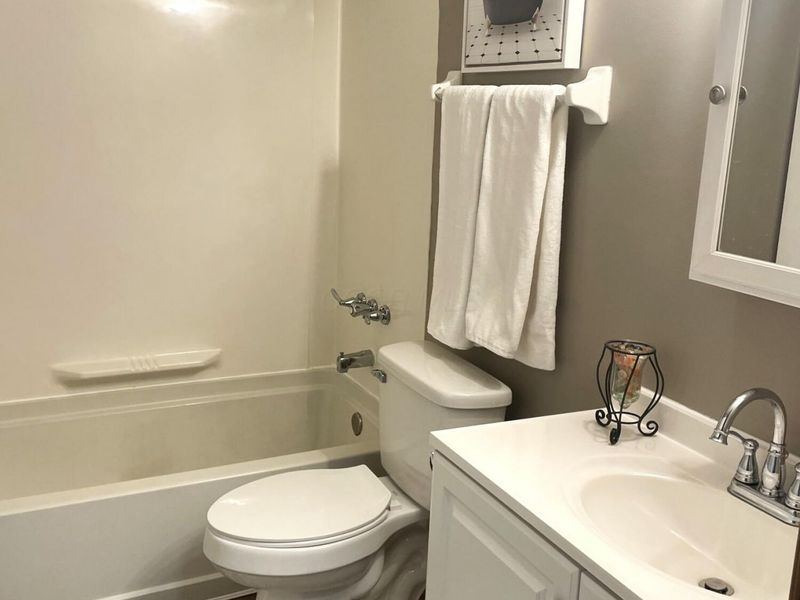 1107 Coventry Way , Unit D, Marysville, OH 43040 Photo 13