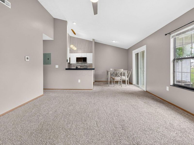 1107 Coventry Way , Unit D, Marysville, OH 43040 Photo 5