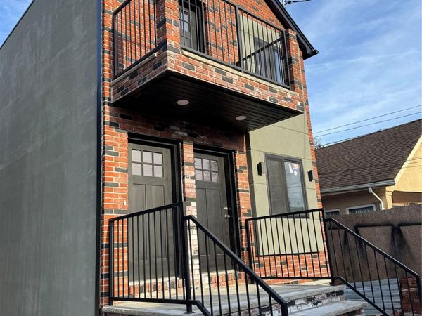 121-11 195th Street , Saint Albans, NY 11413