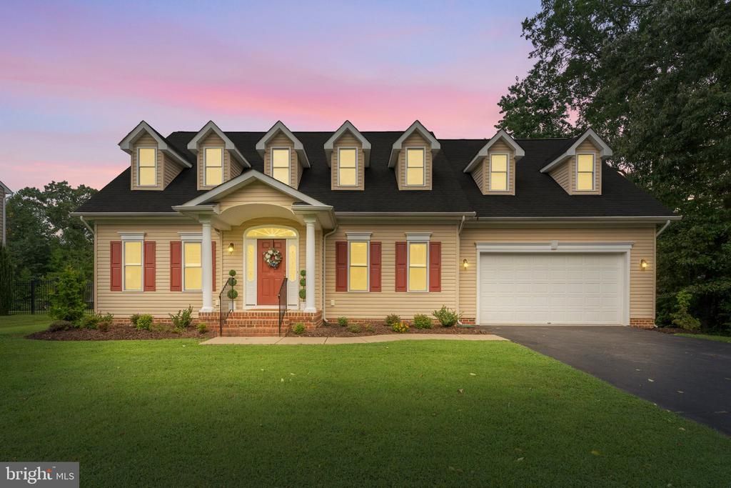 19 Noel Drive, Fredericksburg, VA 22408 Main Photo
