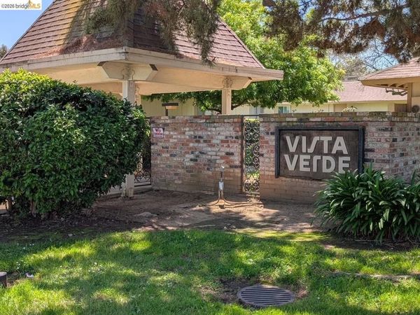 4260 Clayton Rd, Unit 46, Concord, CA 94521