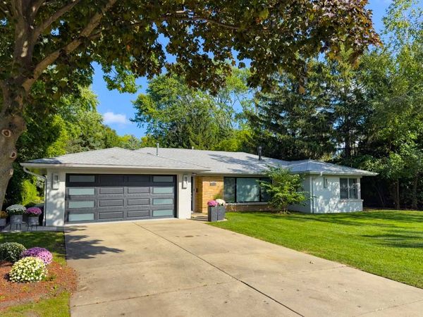 6609 N Kenton Avenue , Unit HOUSE, Lincolnwood, IL 60712