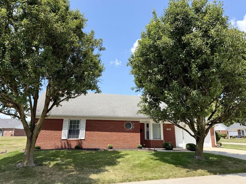 1284 Pheasant Run , Springfield, OH 45503 Photo 2