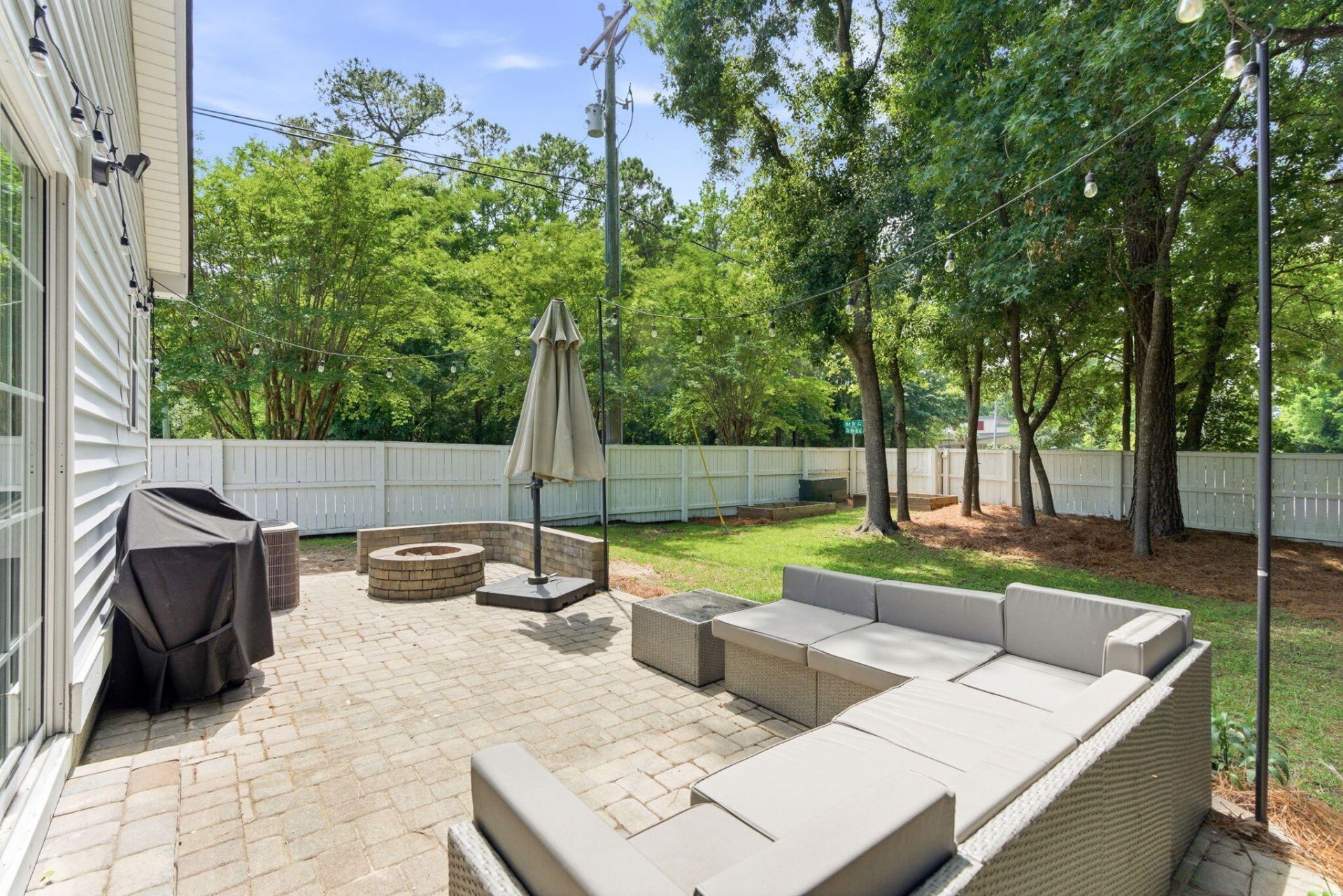 2301 Chadbury Lane Photo 30