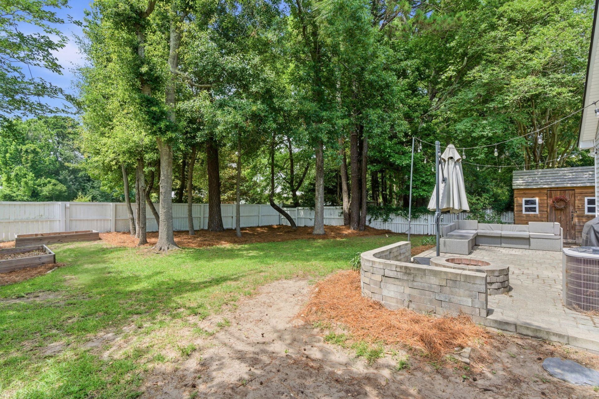 2301 Chadbury Lane Photo 31
