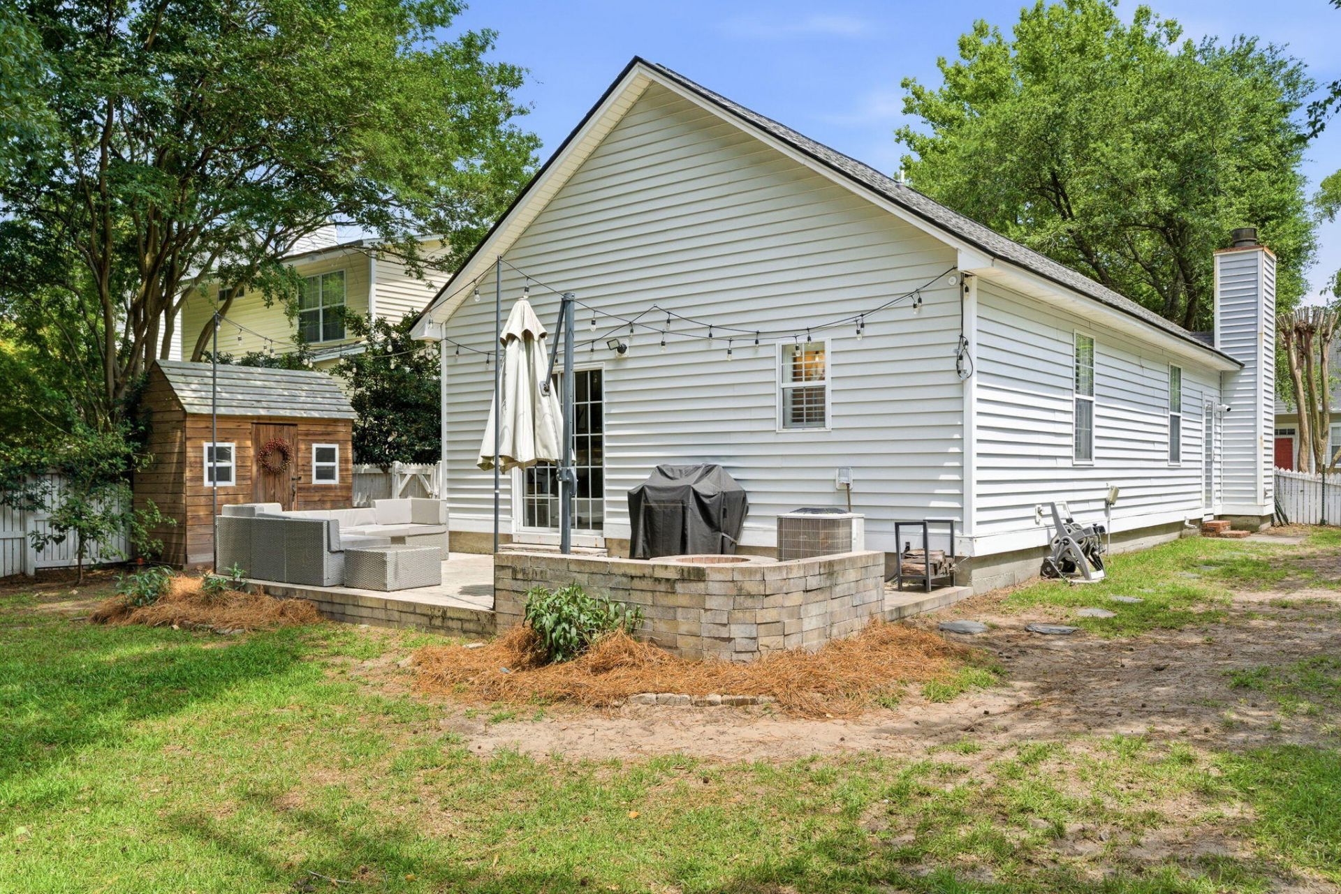 2301 Chadbury Lane Photo 32