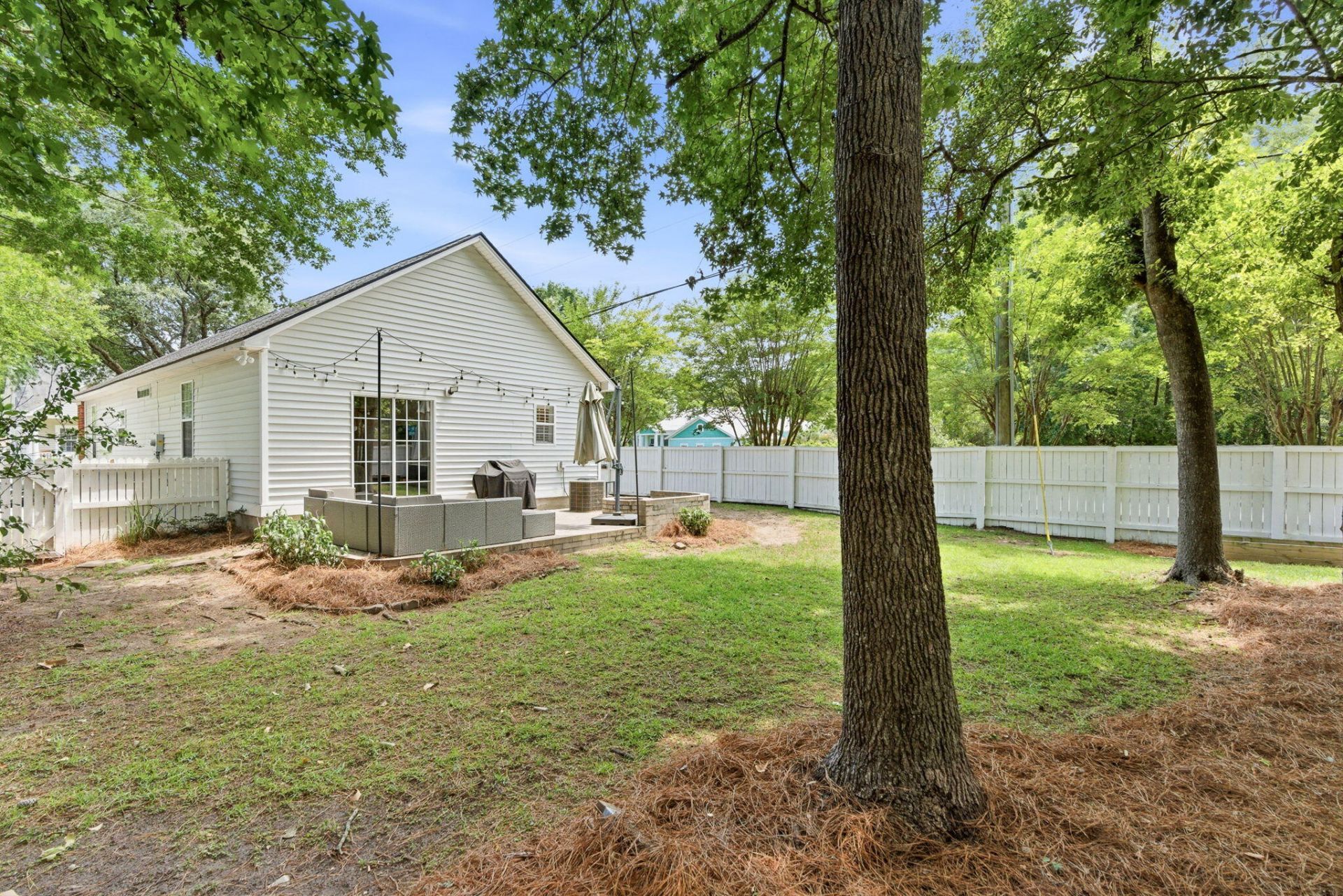2301 Chadbury Lane Photo 37