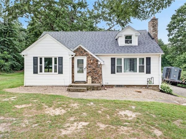 4824 Manchester Road , Akron, OH 44319