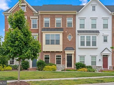 5284 RIDGEVIEW RETREAT DRIVE , CHANTILLY, VA 20151