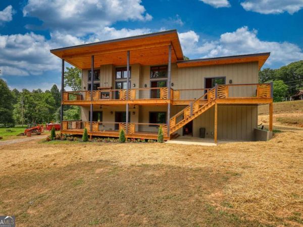 483 Church Street, Blue Ridge, GA 30513