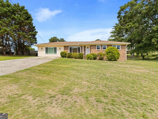 2140 Rockdale Drive NW, Conyers, GA 30012