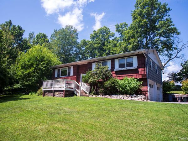 28 Pirog Road , Pine Bush, NY 12566