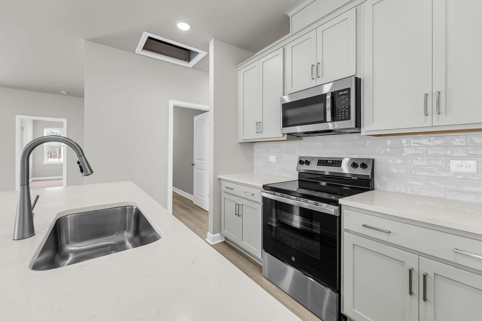 2169 Lavender Bloom Road Photo 15