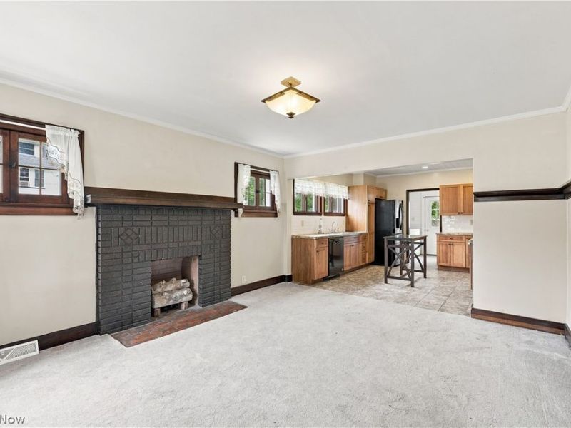 412 Oakwood Drive, Cadiz, OH 43907 Photo 11