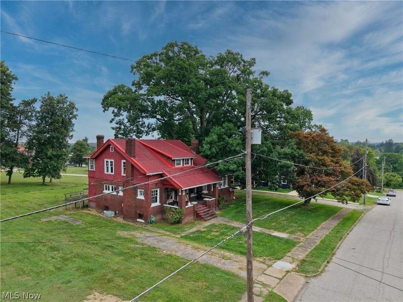 412 Oakwood Drive, Cadiz, OH 43907 Photo 5