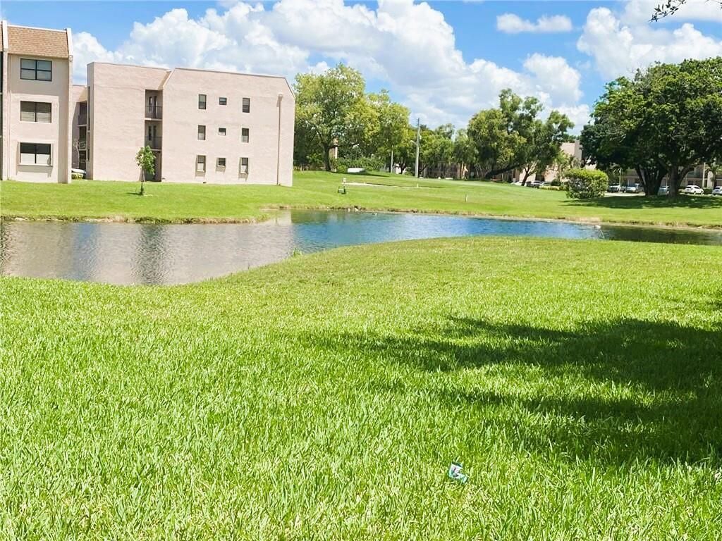 2793 NW 104th Avenue, Sunrise, FL 33322 Photo