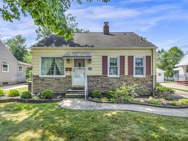 4260 Buckeye Avenue , Willoughby, OH 44094