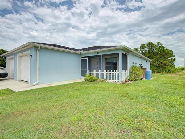 4402 Douglas LN , LEHIGH ACRES, FL 33973