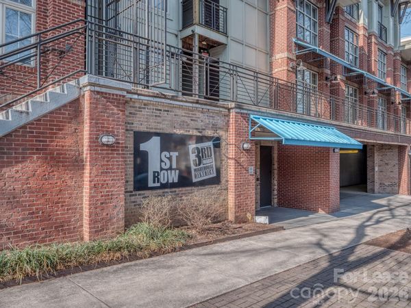 1101 W 1st Street , Unit 211, Charlotte, NC 28202