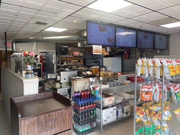 000 Roast Beef And Pizza, Rowley, MA 01969