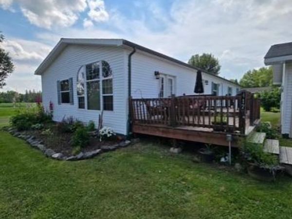 417 5th Avenue SE, Baudette, MN 56623