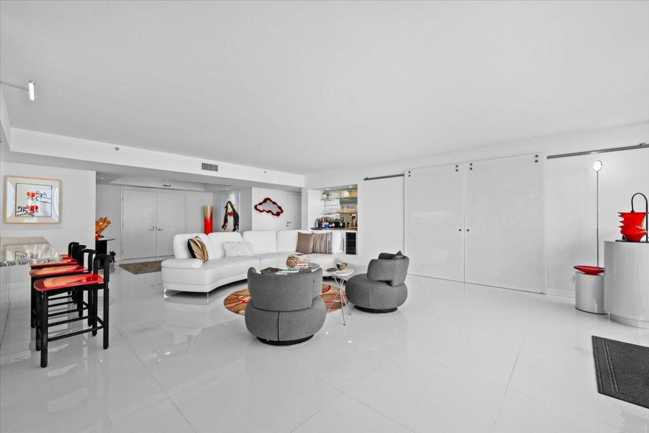 5280 N Ocean Drive, Unit 10C, Riviera Beach, FL 33404 Photo