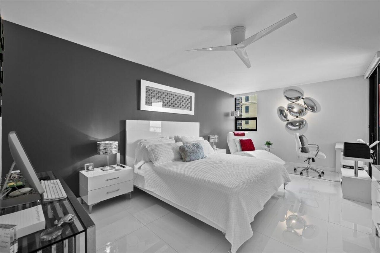 5280 N Ocean Drive, Unit 10C, Riviera Beach, FL 33404 Photo