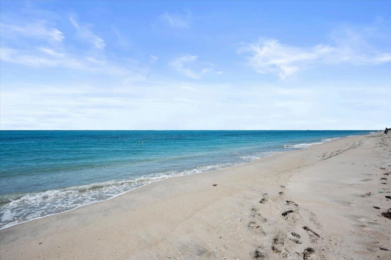 5280 N Ocean Drive, Unit 10C, Riviera Beach, FL 33404 Photo