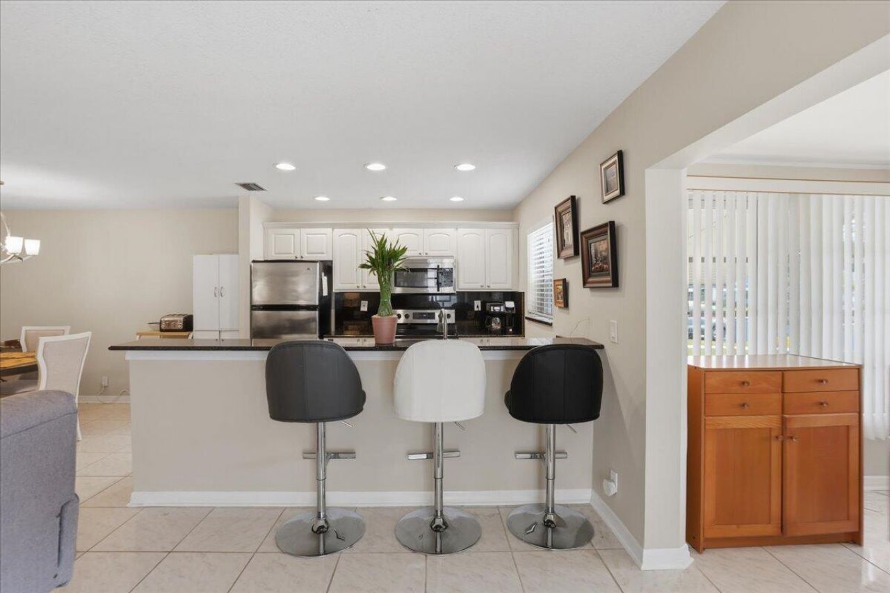 1172 S Drive Circle, Unit B, Delray Beach, FL 33445 Photo