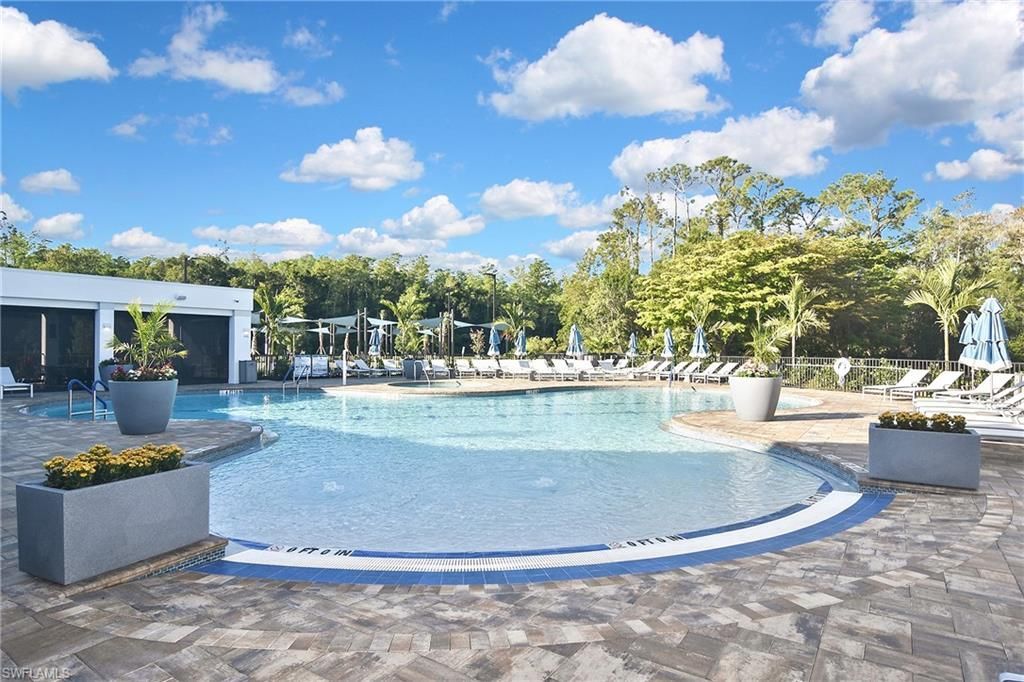 10285 Bismark Palm Way , Unit 1024, Fort Myers, FL 33966 Photo