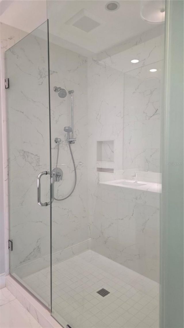 100 1st Avenue N, Unit 2406, Saint Petersburg, FL 33701 Photo