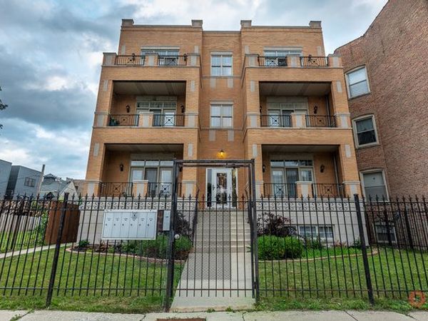 4417 S Calumet Avenue , Unit 2S, Chicago, IL 60653