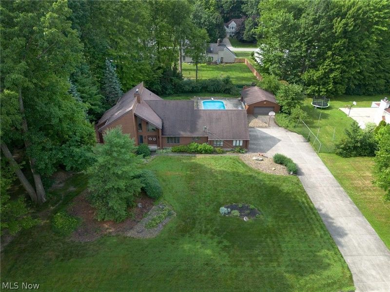 1190 Trails Edge Drive , Hubbard, OH 44425 Photo 2