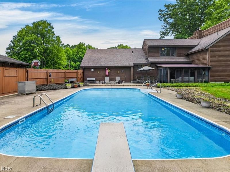 1190 Trails Edge Drive , Hubbard, OH 44425 Photo 3