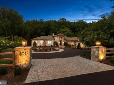 1101 LEIGH MILL ROAD, GREAT FALLS, VA 22066