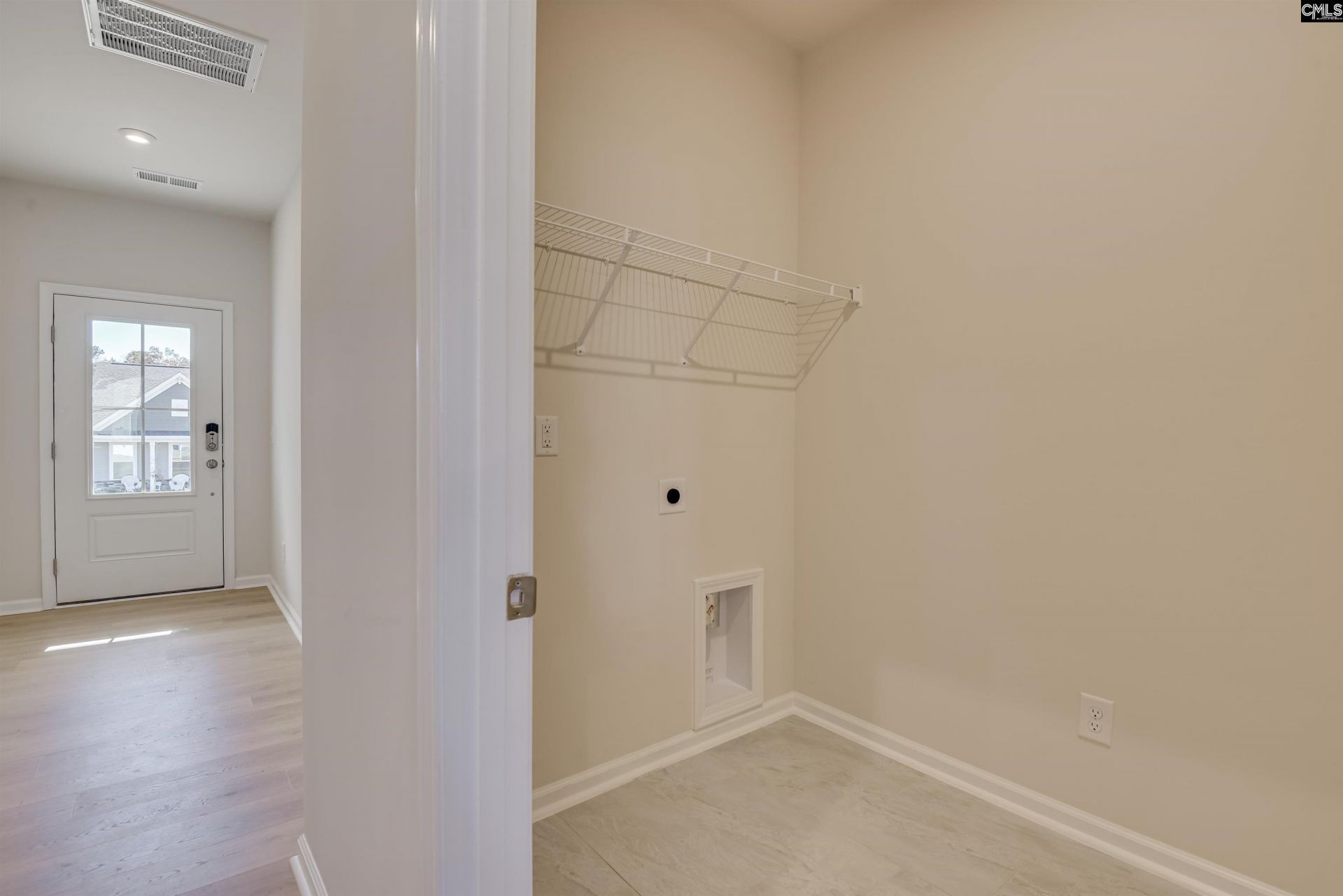 705 Feldpsar Court  Photo 19