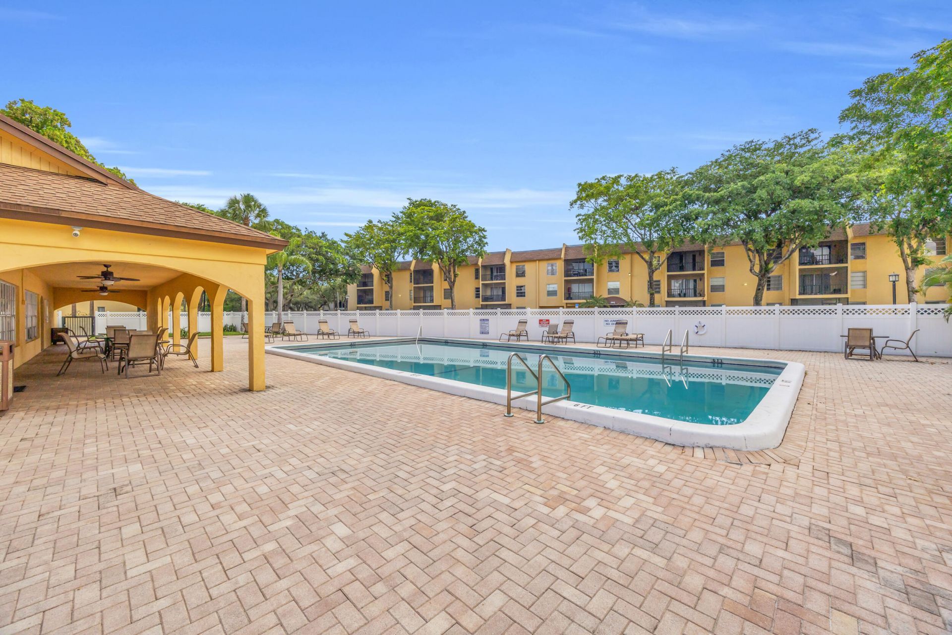 490 NW 20th Street, Unit 1140, Boca Raton, FL 33431 Photo