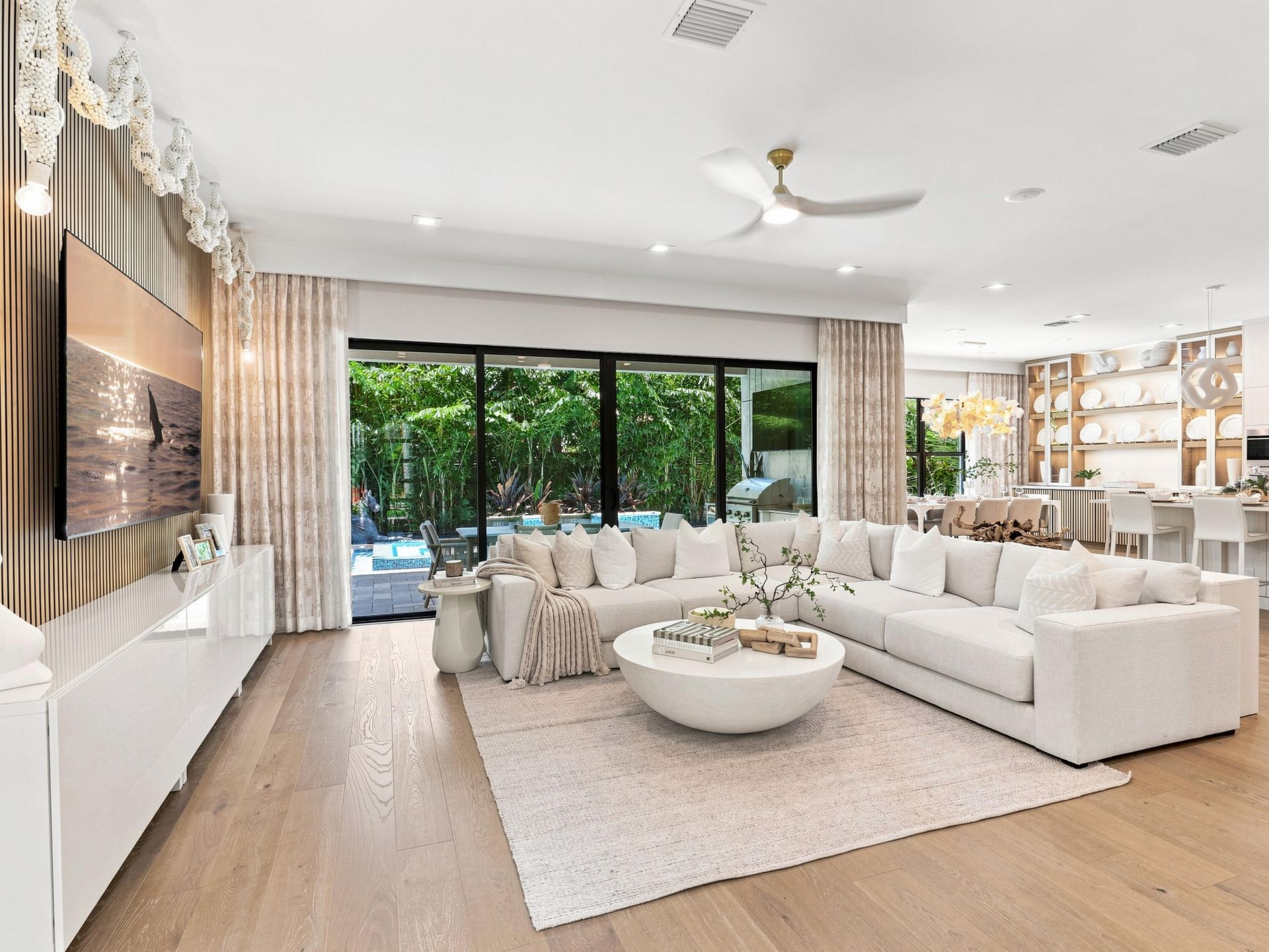 415 43rd Street, West Palm Beach, FL 33407 Photo