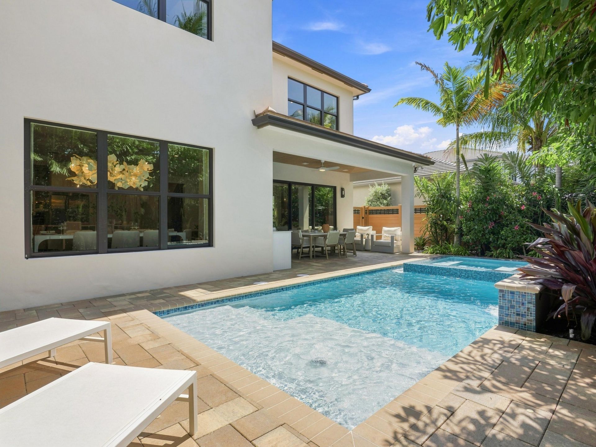 415 43rd Street, West Palm Beach, FL 33407 Photo