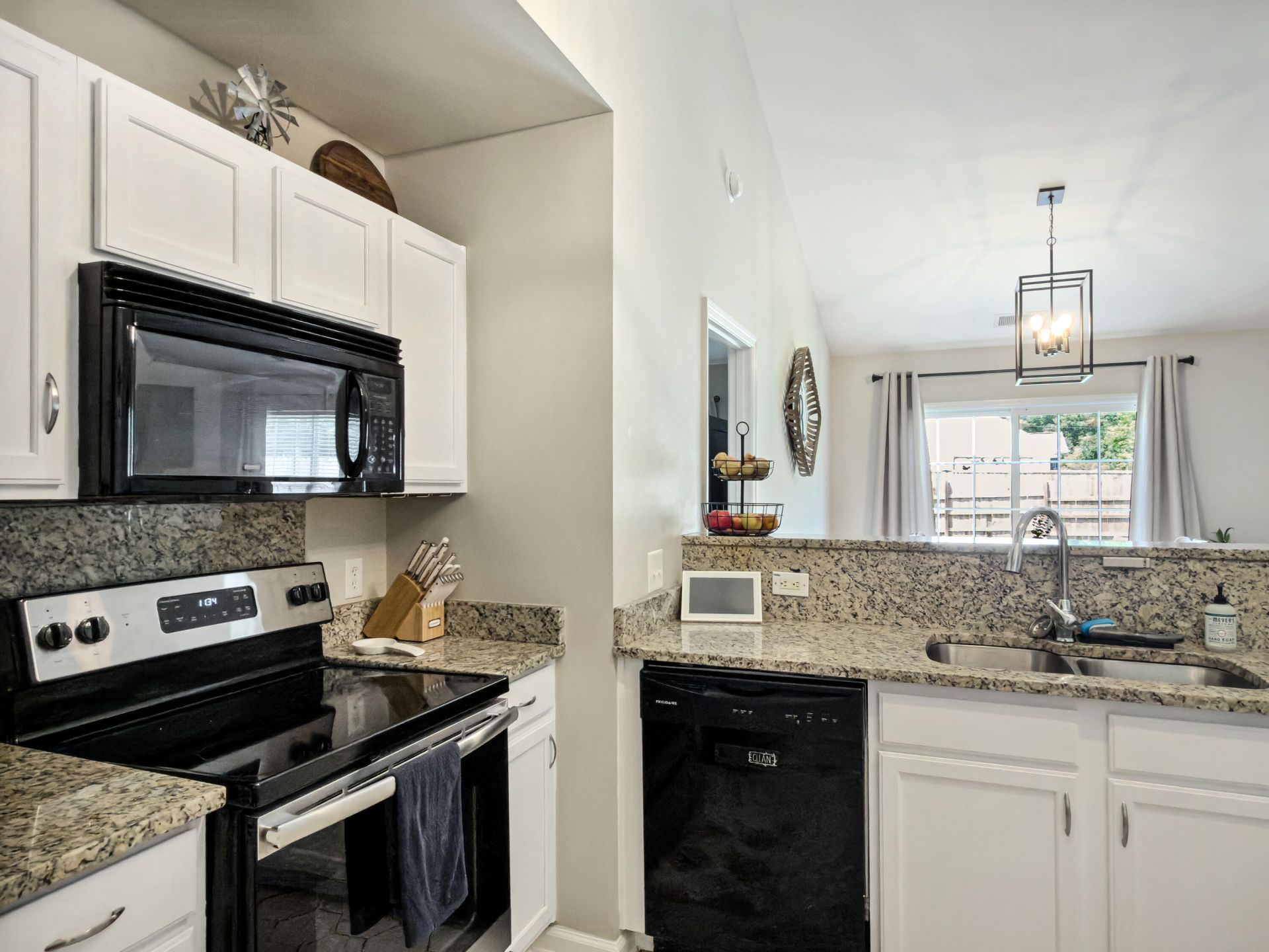 226 Silk Oak Drive Photo 11