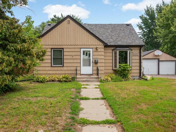 5330 Georgia Avenue N, Crystal, MN 55428